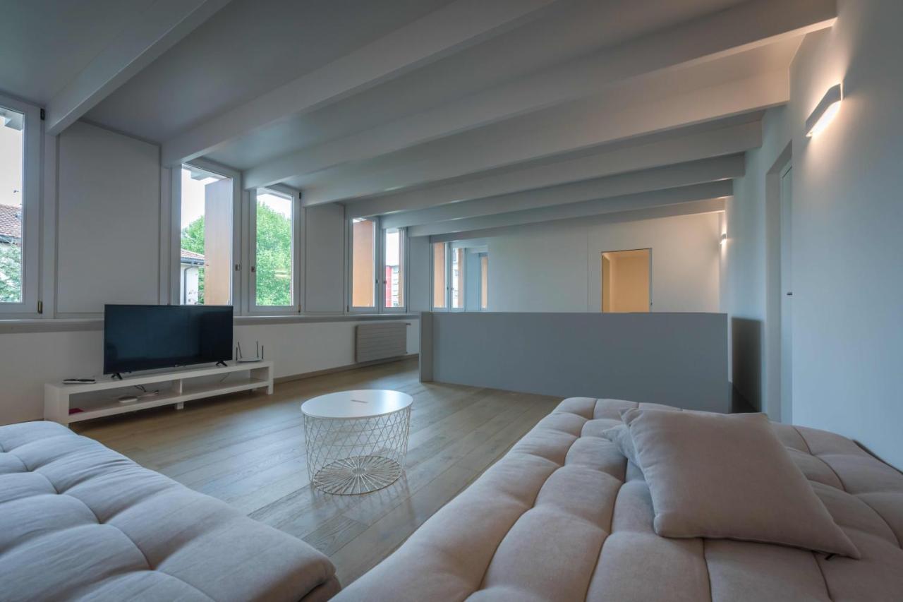 Modern Apartment In Lugano Luaran gambar