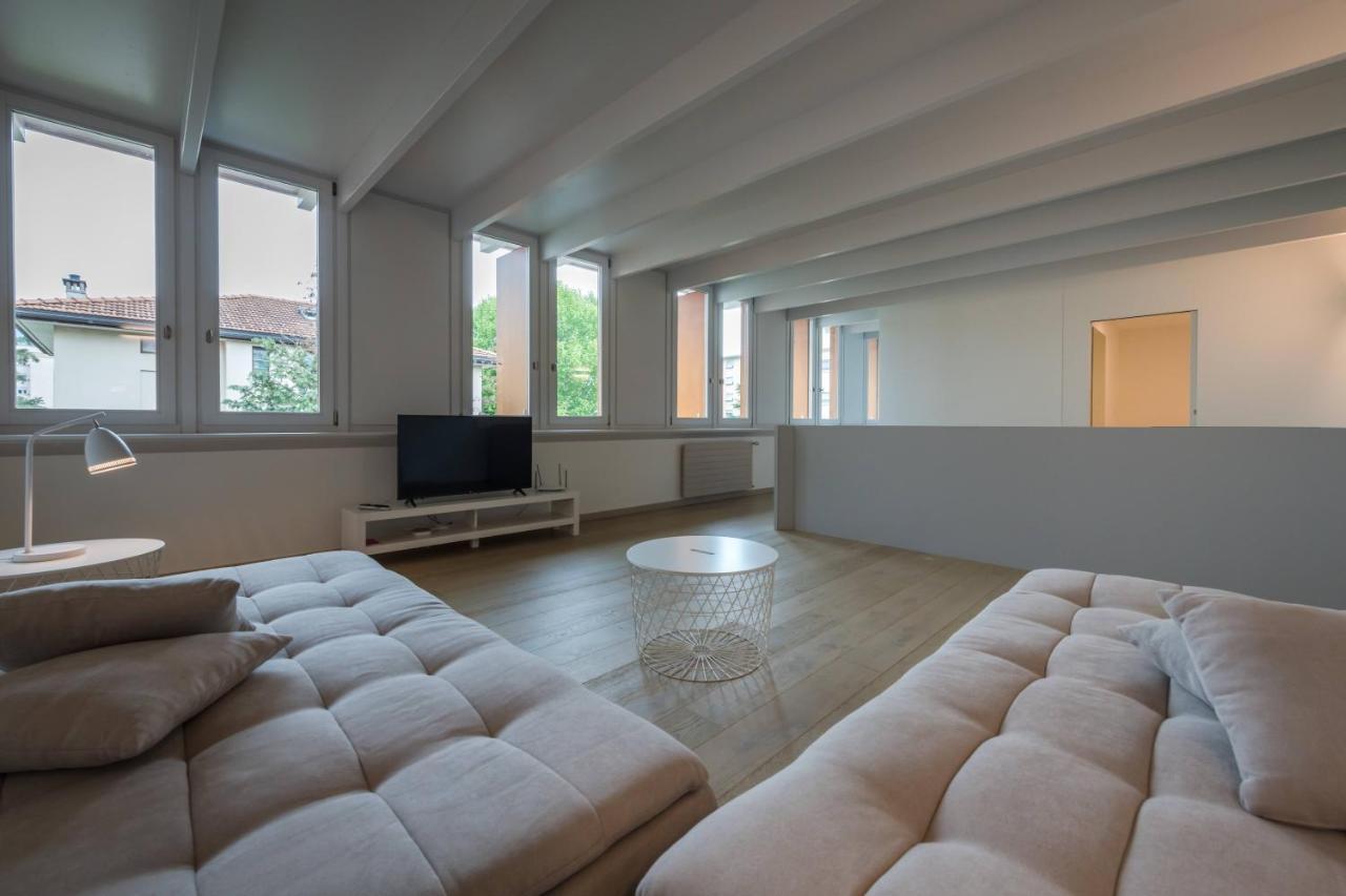 Modern Apartment In Lugano Luaran gambar